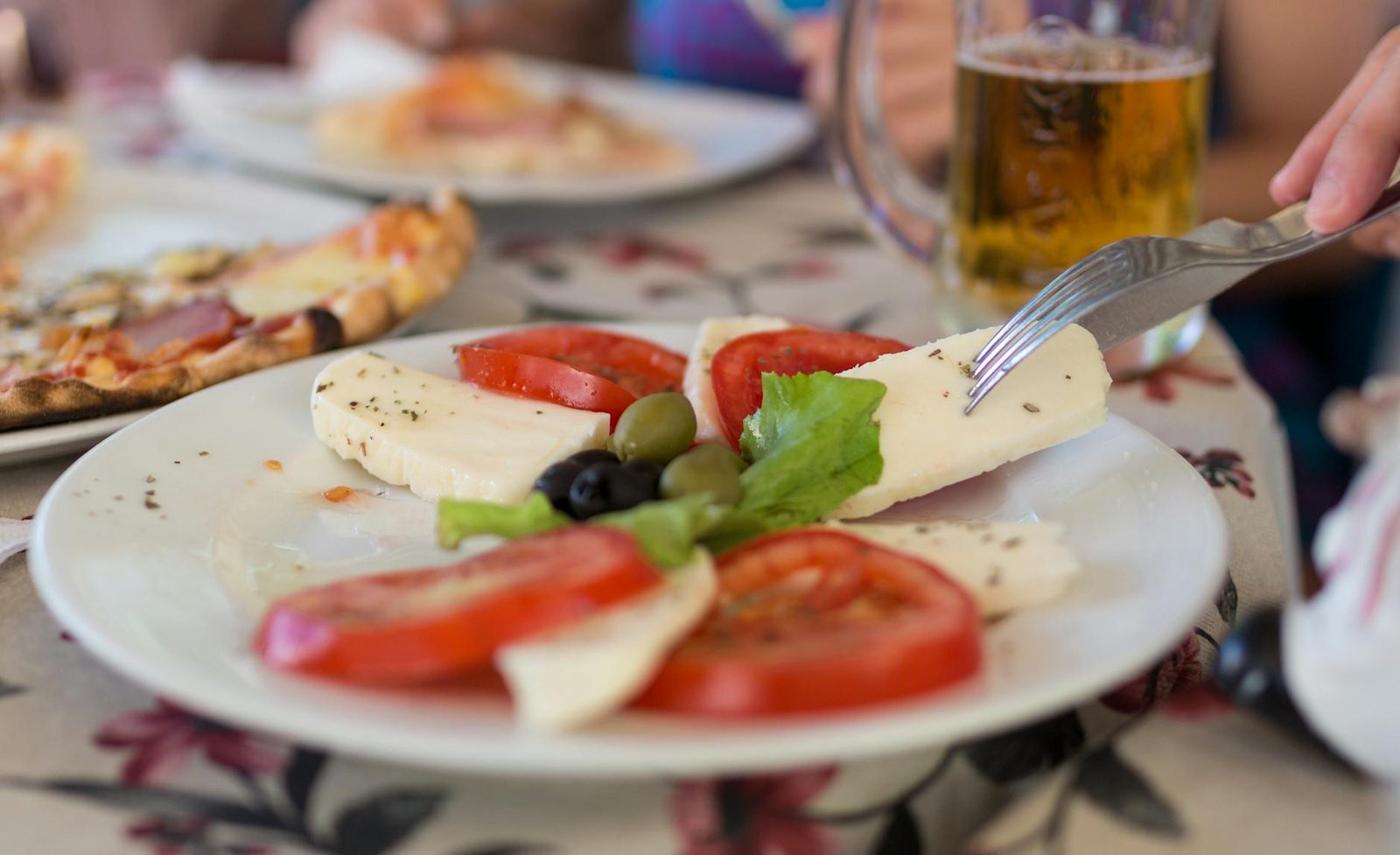 Budva food tour – local dishes and street food in Montenegro