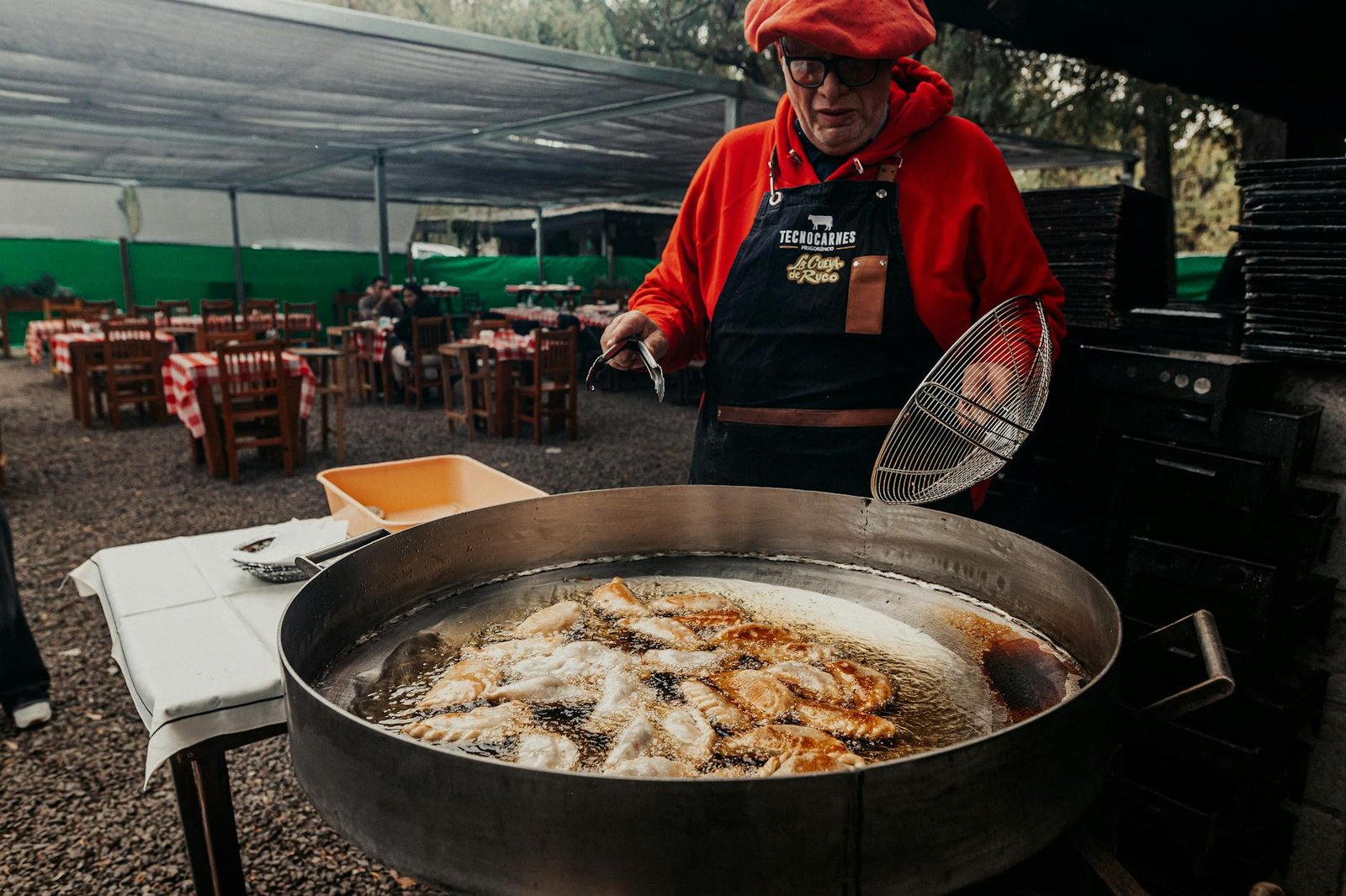 Buenos Aires food tour – local dishes and street food in Argentina