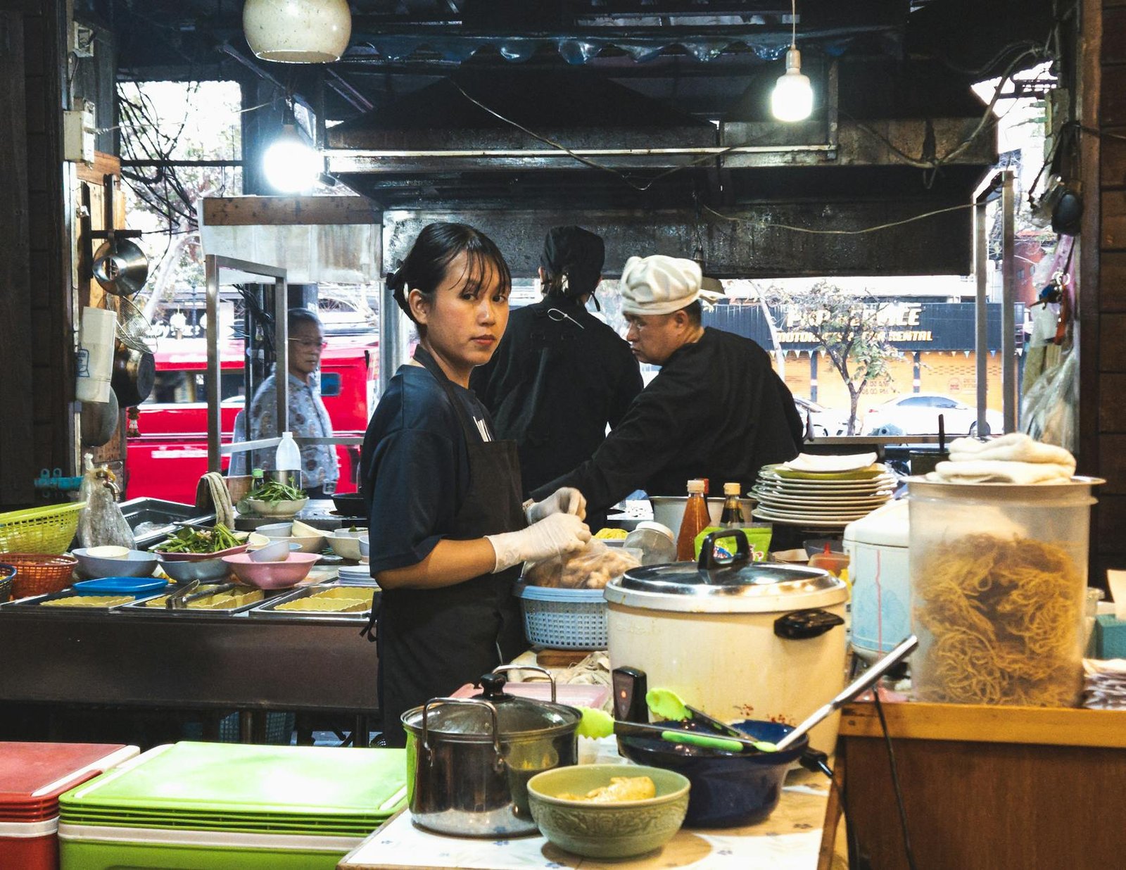 Chiang Mai food tour – local dishes and street food in Thailand