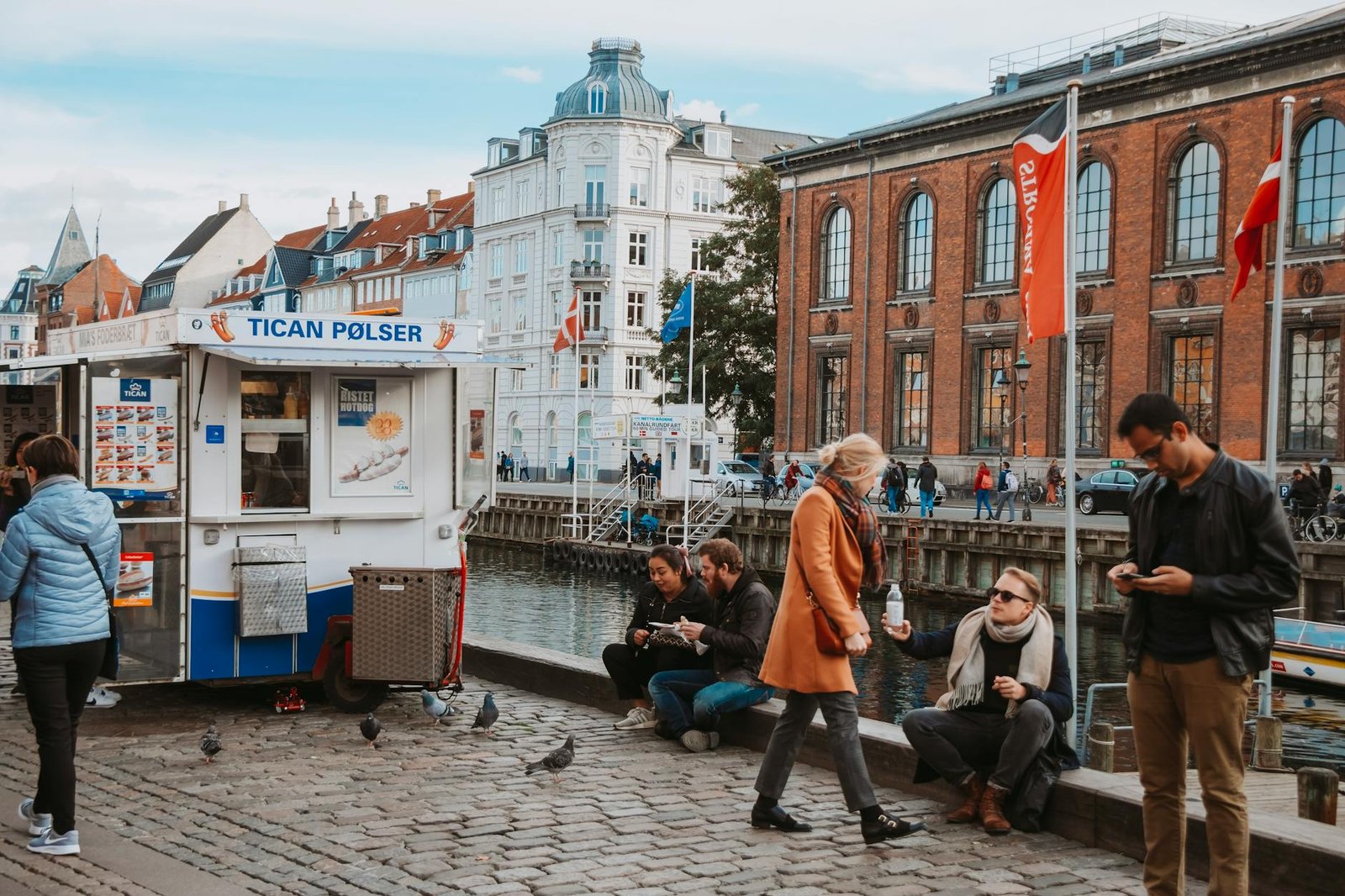 Copenhagen food tour – local dishes and street food in Denmark