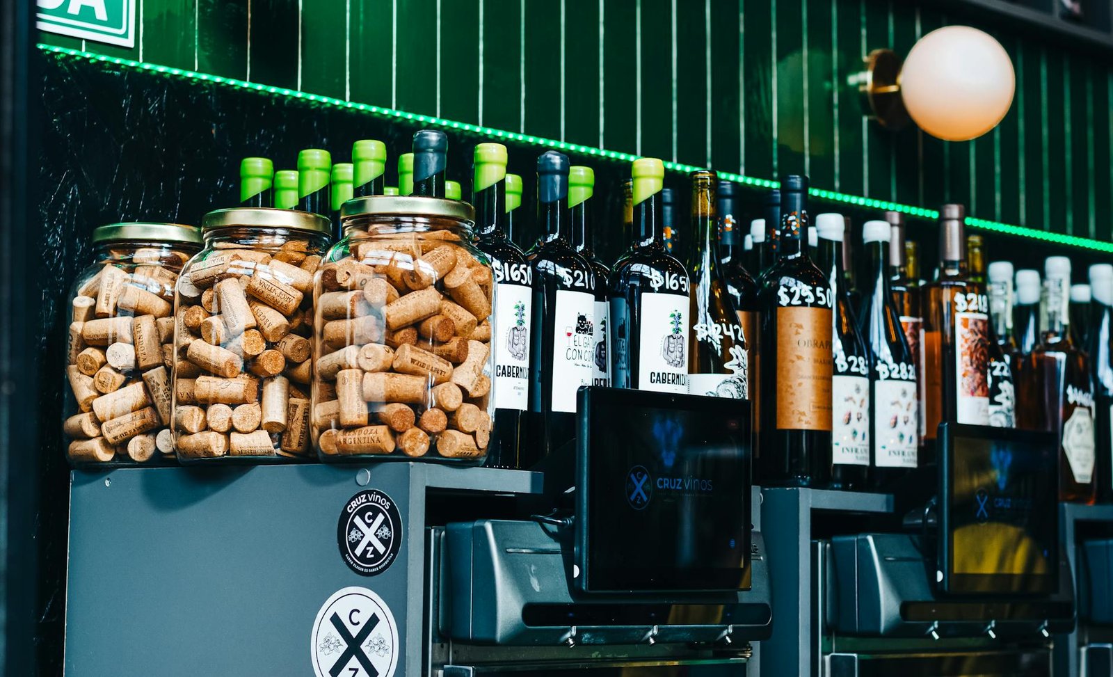 Cork food tour – local dishes and street food in Ireland