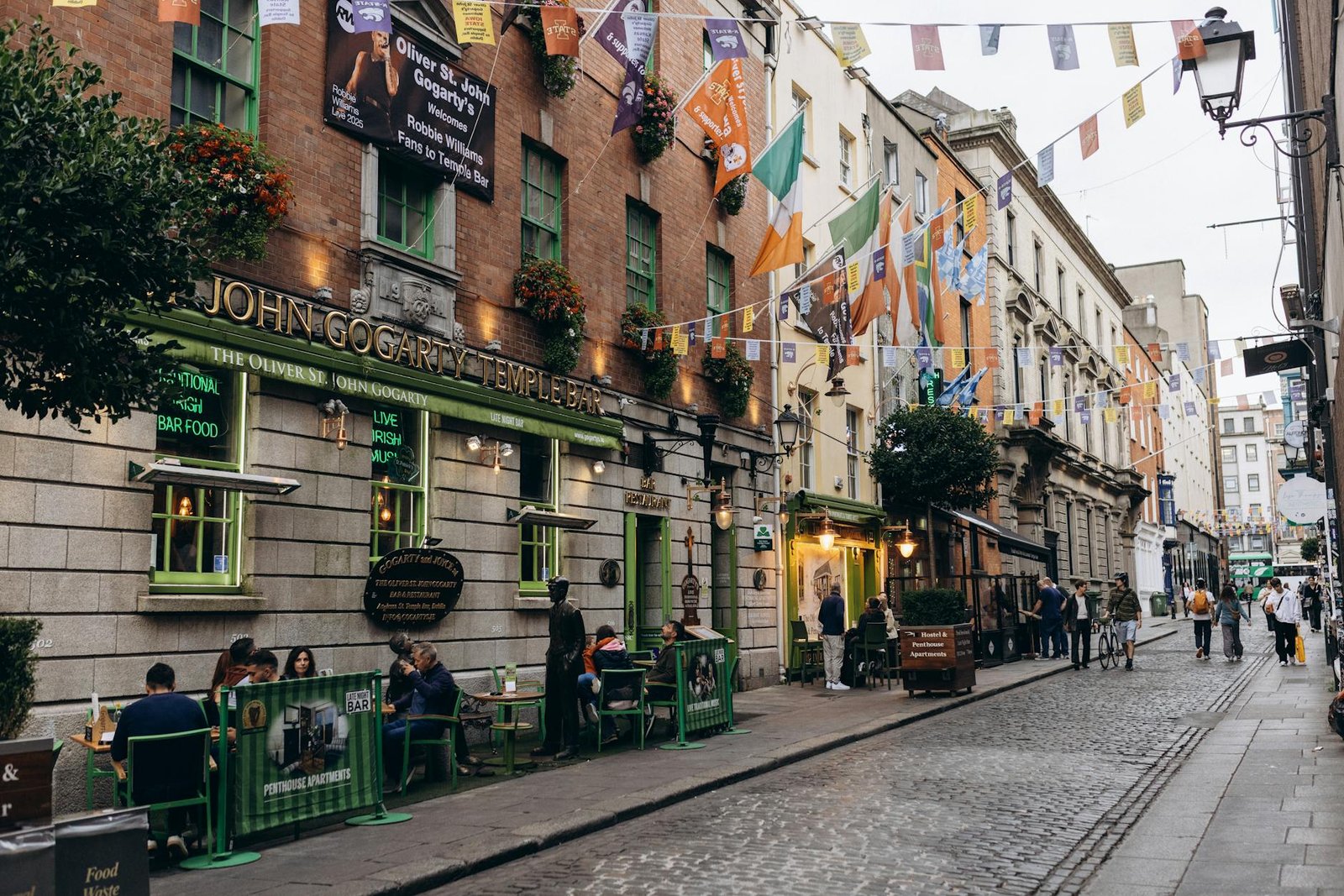 Dublin food tour – local dishes and street food in Ireland