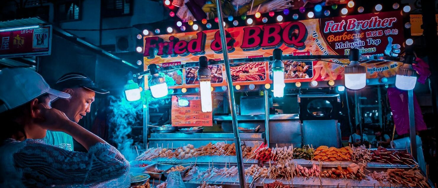 Kuala Lumpur food tour – local dishes and street food in Malaysia