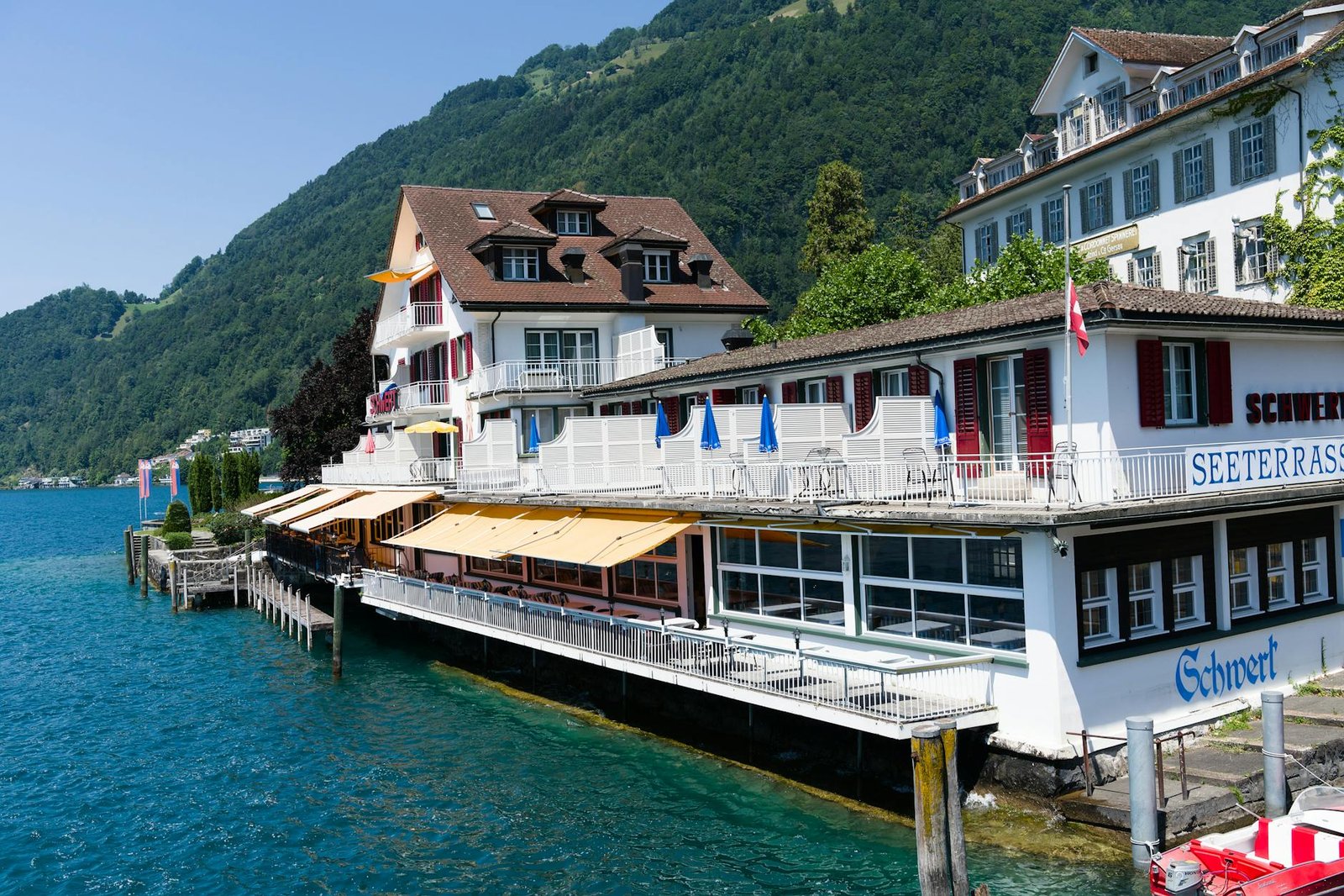 Lucerne food tour – local dishes and street food in Switzerland