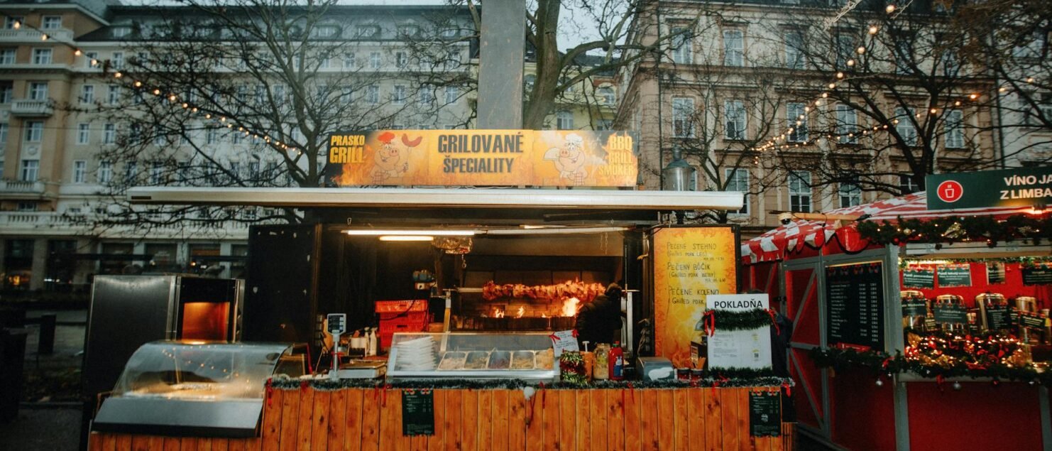 Prague food tour – local dishes and street food in Czech Republic