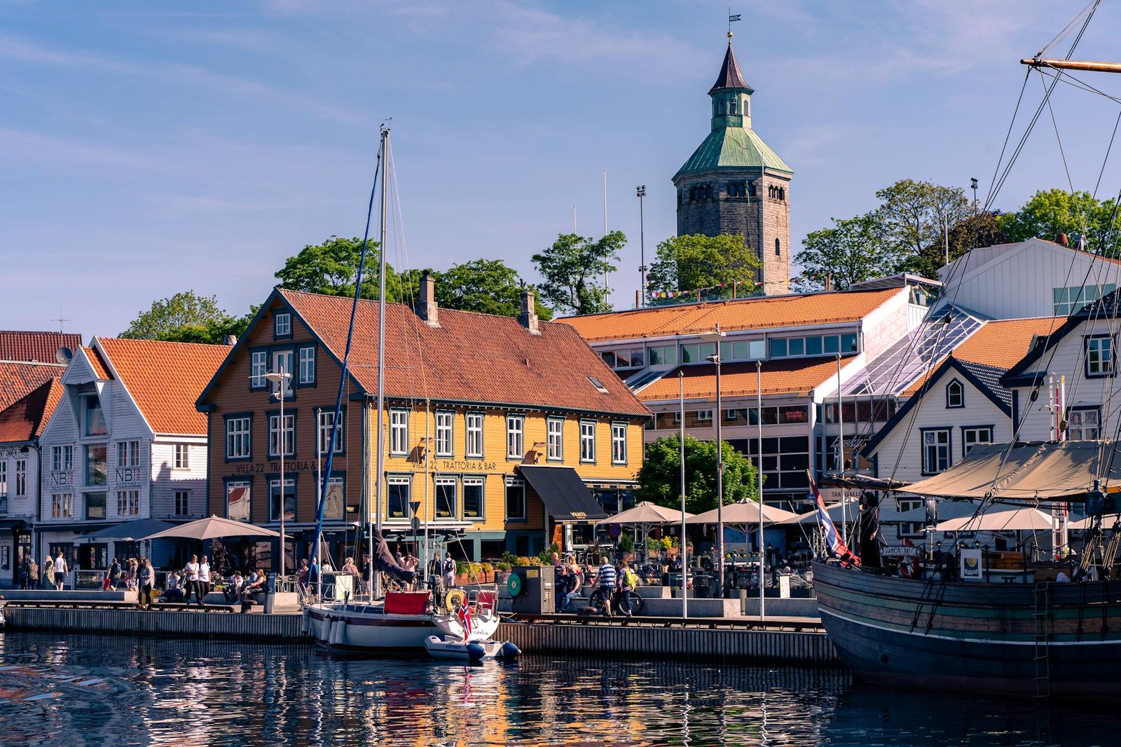 Stavanger food tour – local dishes and street food in Norway