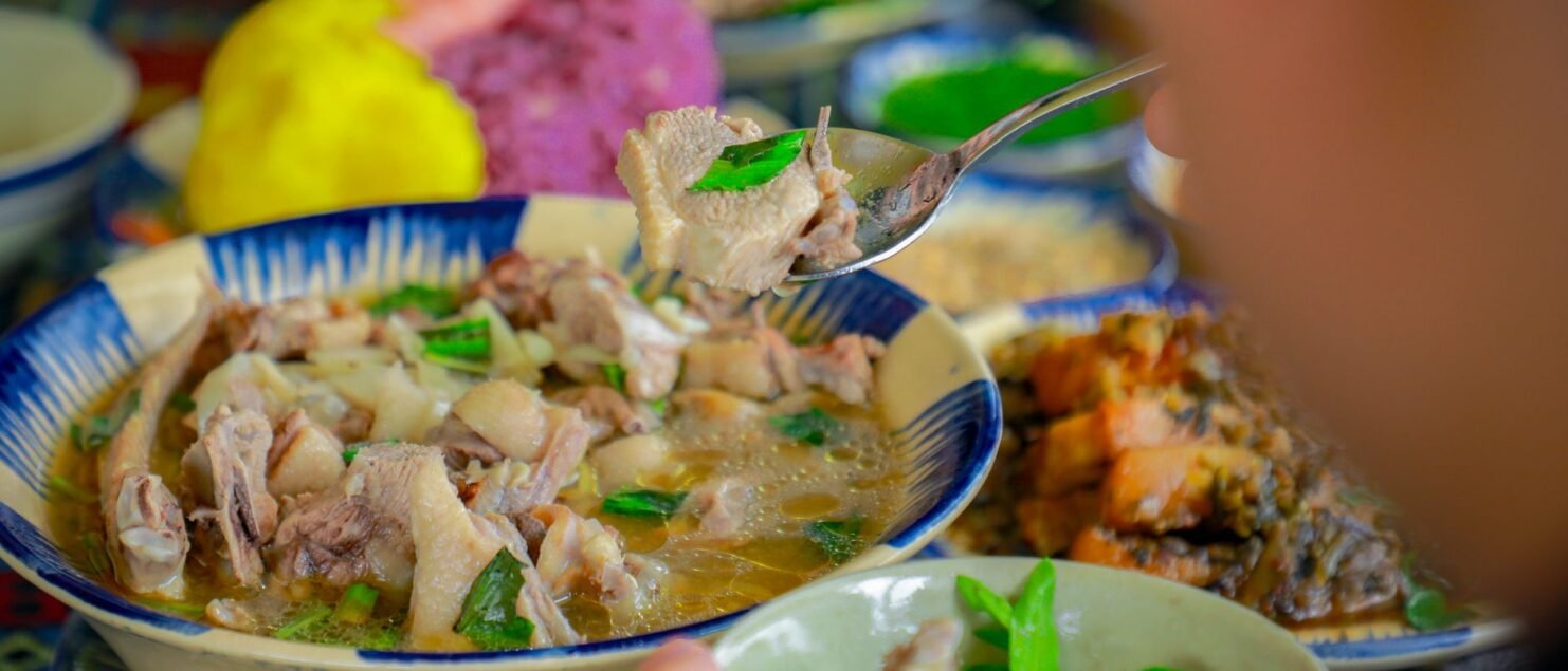 Sa Pa Food Tour Guide 2026: Mountain Markets, Thang Co & Highland Kitchens